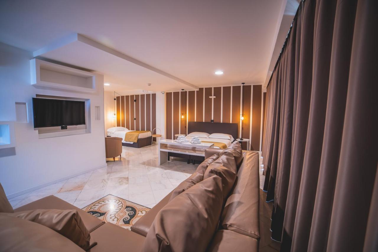 Hotel Continental Reggio Calabria Exterior photo