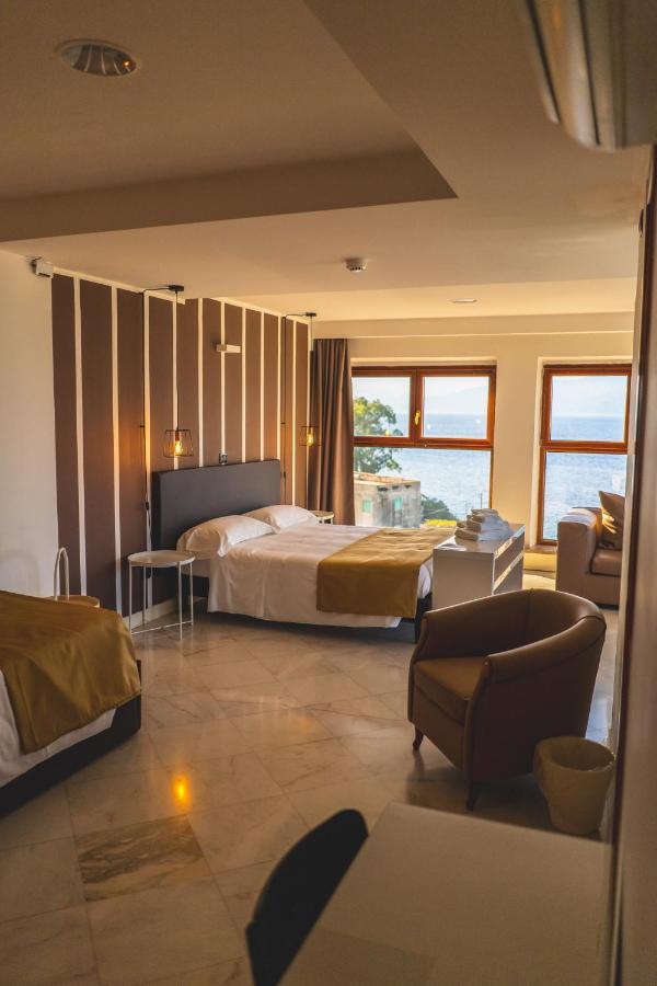 Hotel Continental Reggio Calabria Exterior photo