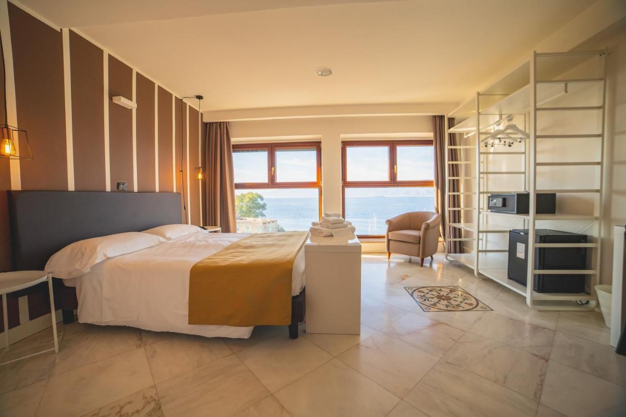Hotel Continental Reggio Calabria Exterior photo