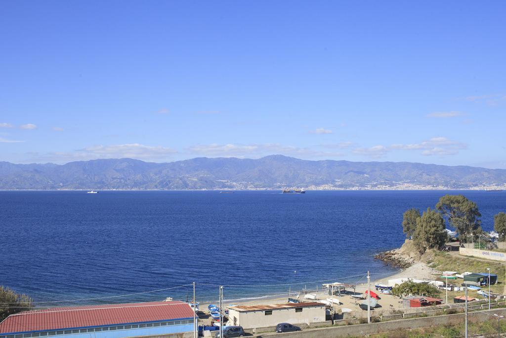 Hotel Continental Reggio Calabria Exterior photo